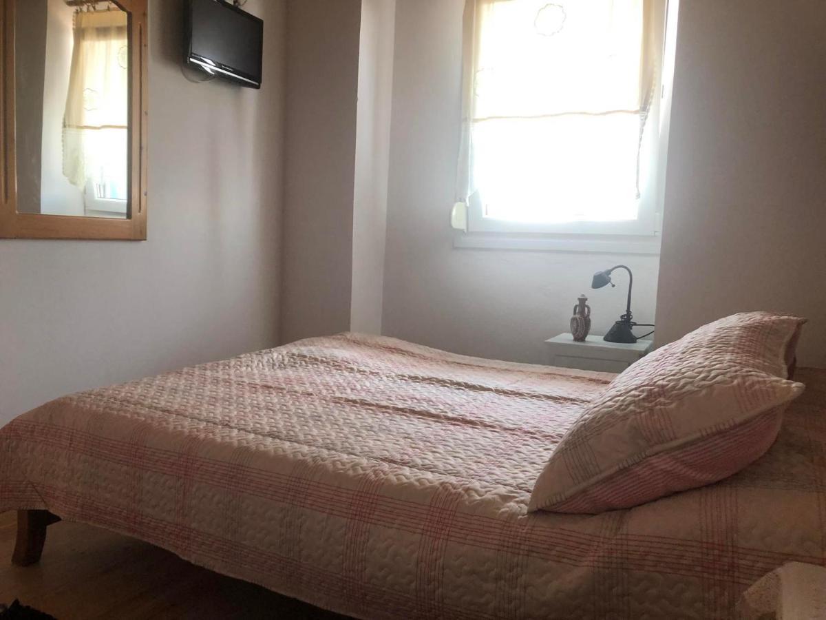 Avgoustina'S Home Glossa Eksteriør bilde