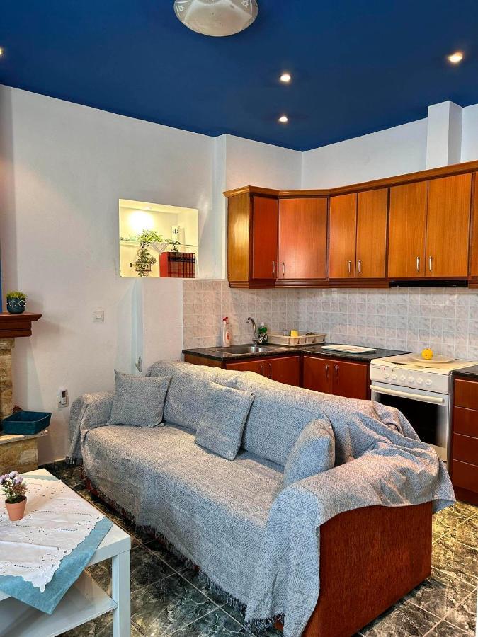 Avgoustina'S Home Glossa Eksteriør bilde