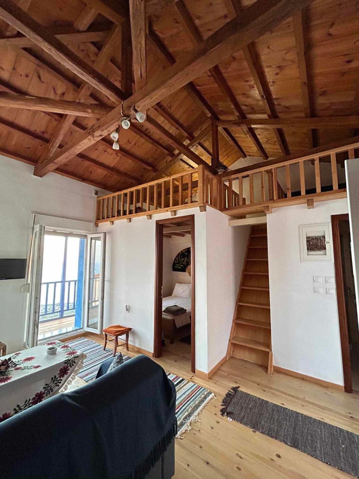 Avgoustina'S Home Glossa Eksteriør bilde